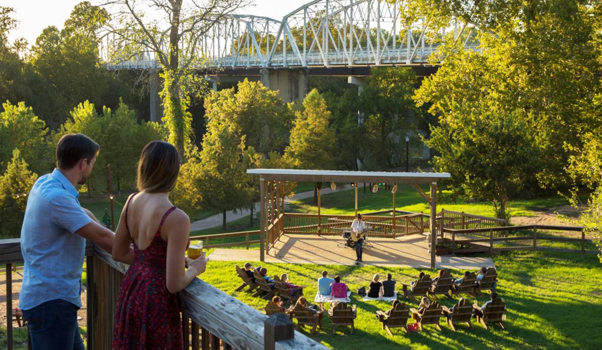 Romantic Getaway Guide to Bastrop