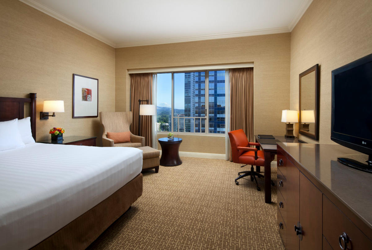 Downtown Bellevue Hotels | Accommodations & Meeting Spaces
