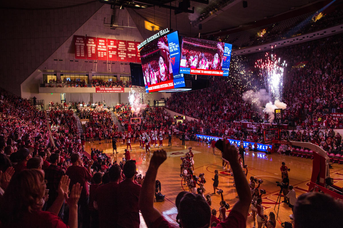 IU Men #39 s Basketball Giveaway