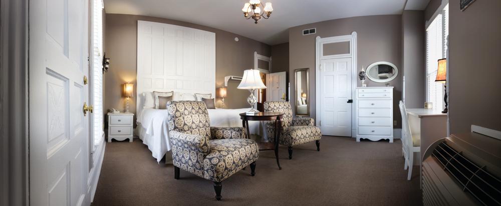 5 Romantic Getaways In Bloomington Indiana