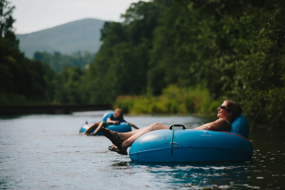 Spectacular mountain hiking trail view in Blue Ridge Mountains near Boone North Carolina showing scenic overlook and autumn foliage