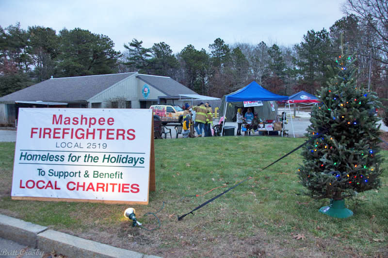7 Good Deeds This Christmas On Cape Cod