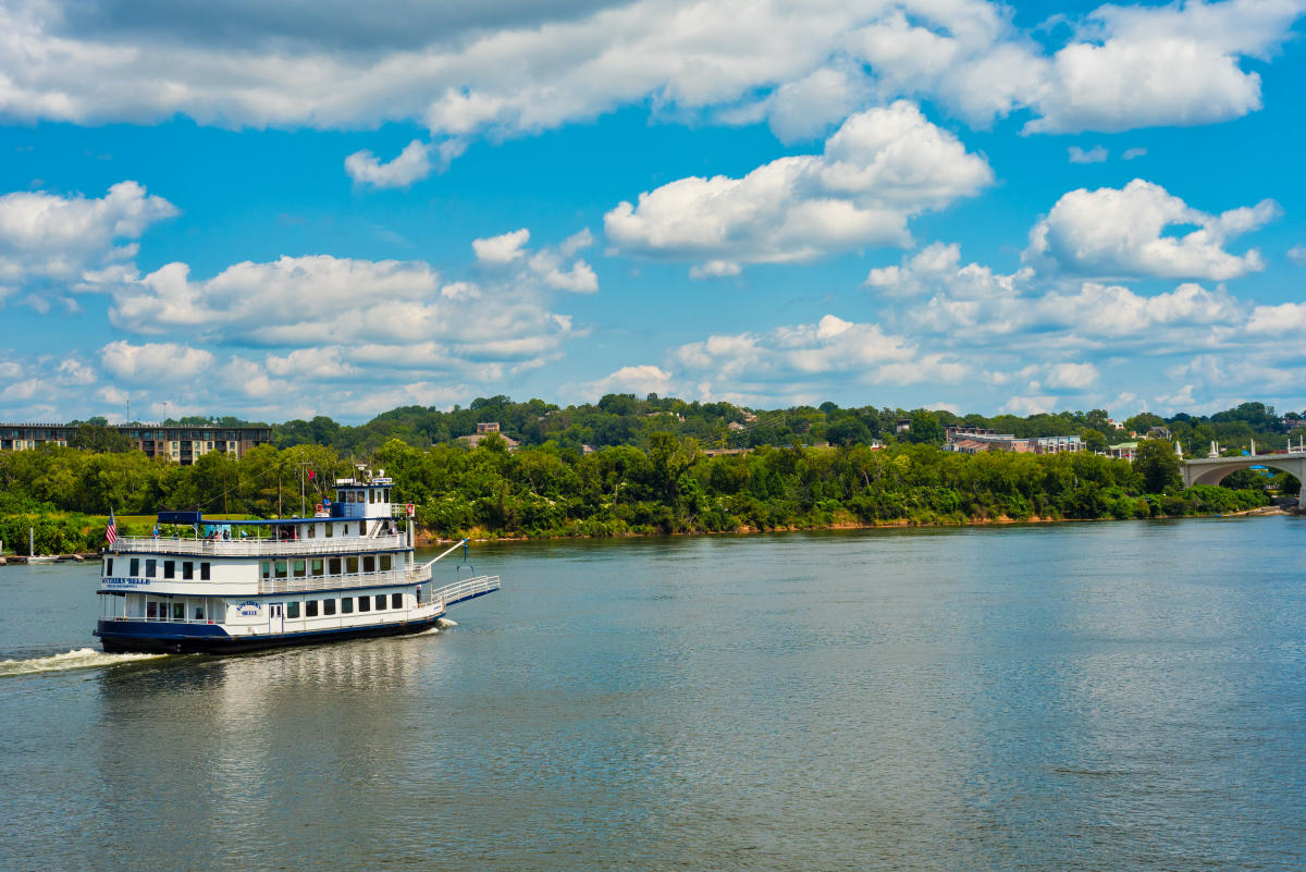 chattanooga riverboat lunch cruise