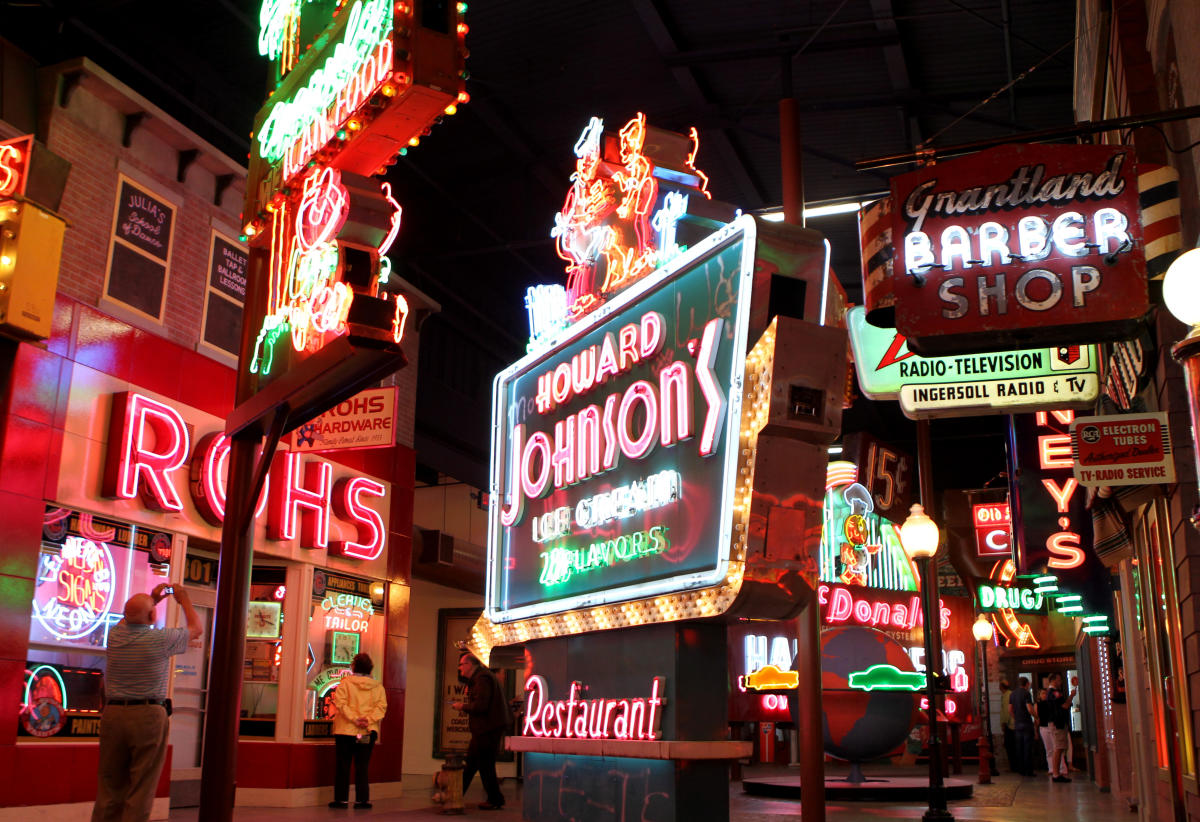 Explore Cincinnati Attractions & Tours | Visit Cincy