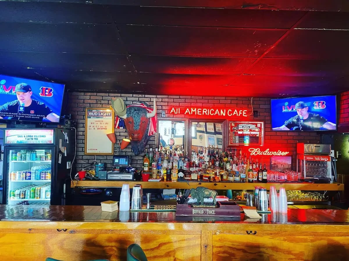 Larry's in Covington One of 23 Bars in America Selected by Zach Bryan