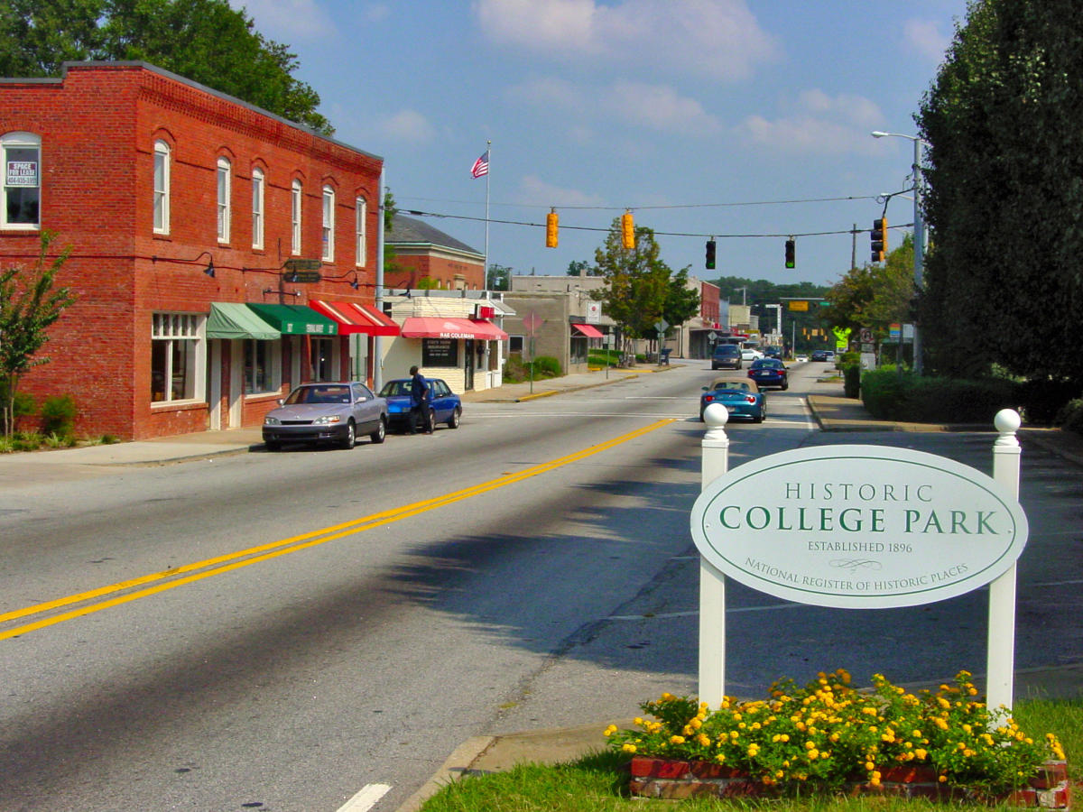 College Park Explore the District