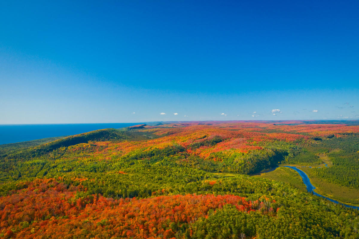 Fall Colors MN | North Shore Fall Getaways | Visit Cook County, MN