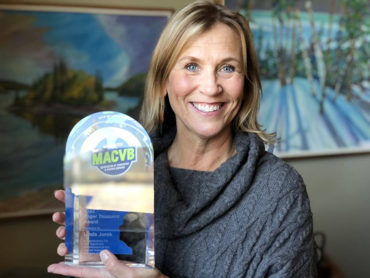 Linda Jurek wins statewide award at annual MACVB Conference