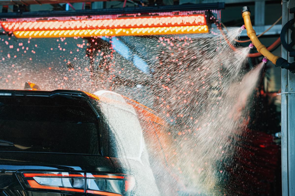 Simple Auto Dfw DFW's Go-To Car Wash for a Clean Ride All Summer Long
