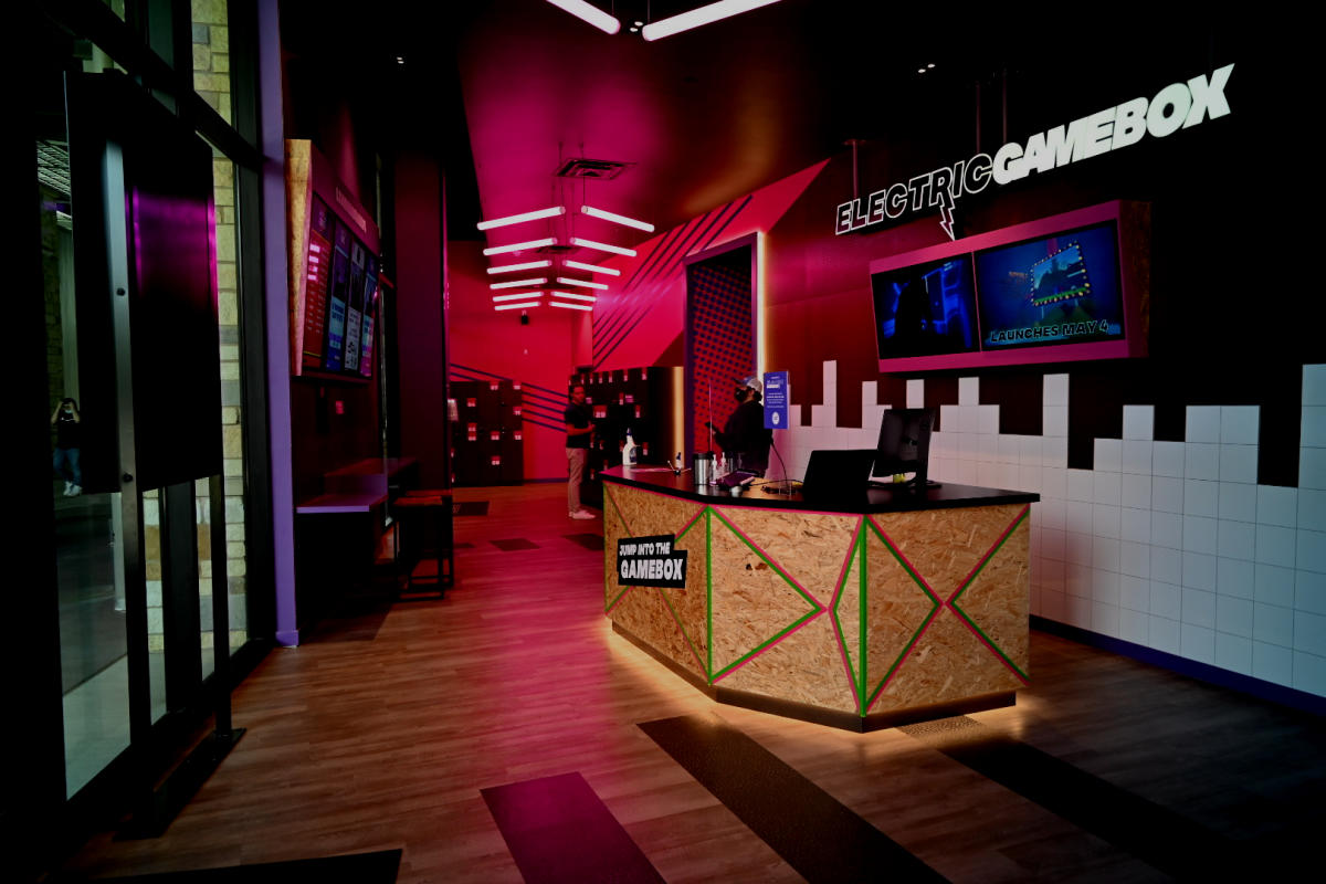 The Immersive Arcade Style Game Room, Electric Game Box