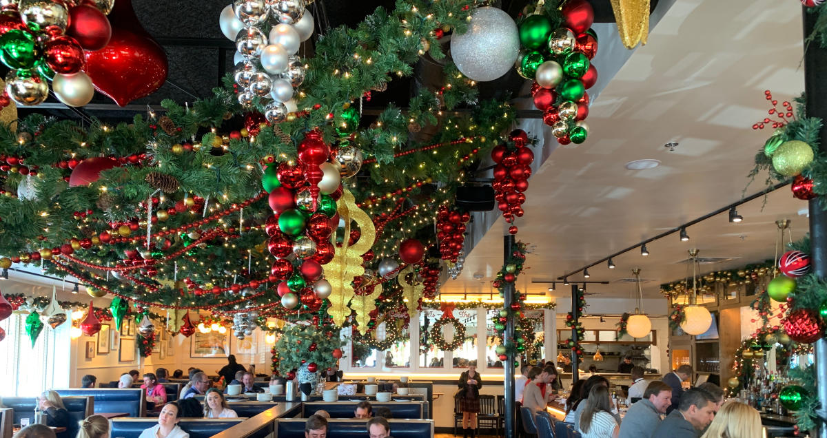 20+ Dallas Bars and Restaurants with Holiday PopUps, Decor, and More