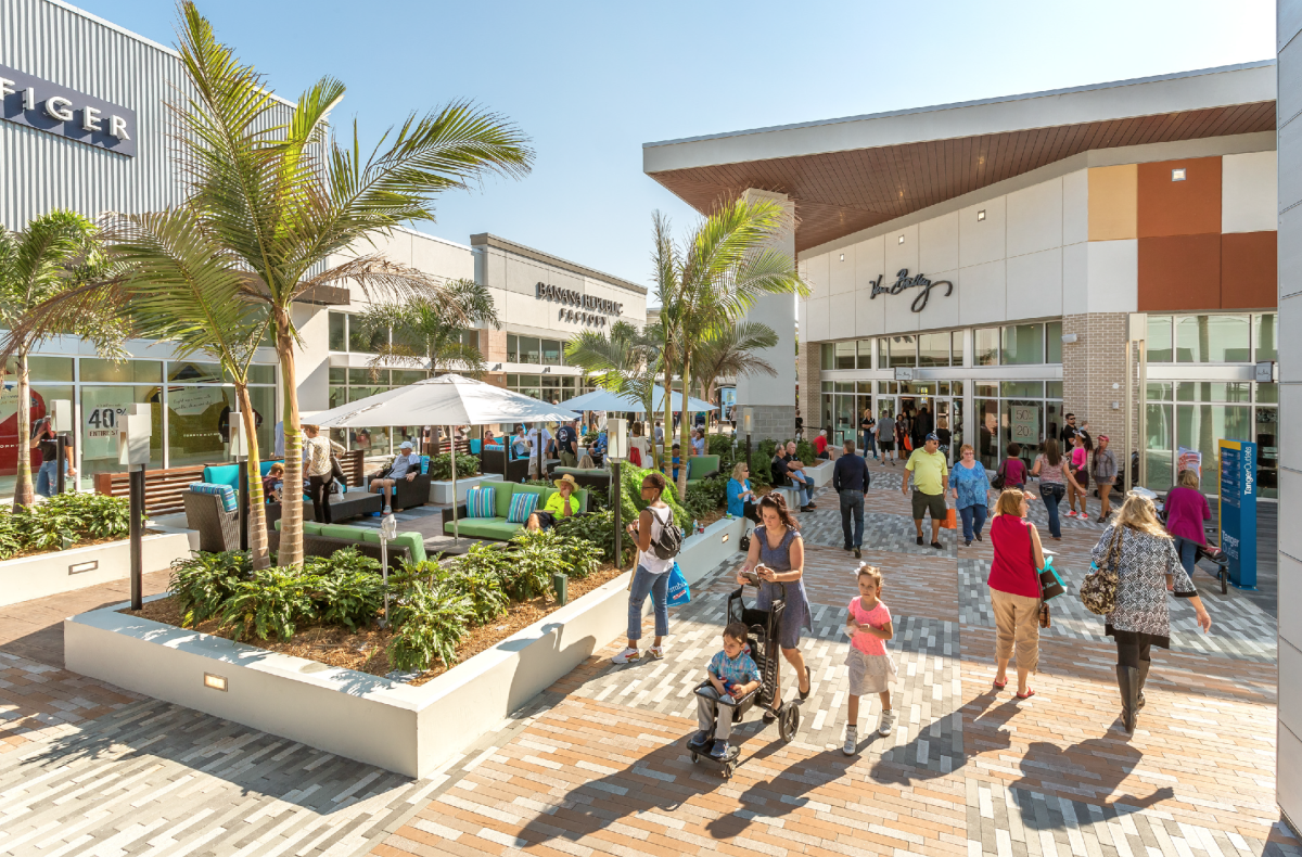 Tanger Outlets & Tomoka Town Center Dining and Shopping
