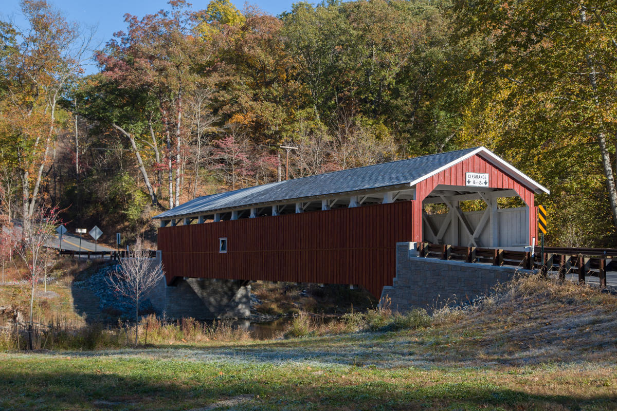 Top Things to Do in Lehigh Valley This Fall Autumn Bucket List