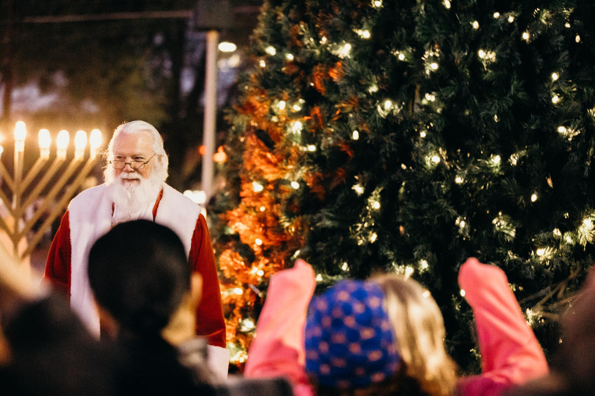 Top 5 Reasons You Can’t Miss Light Up Dunwoody 2023
