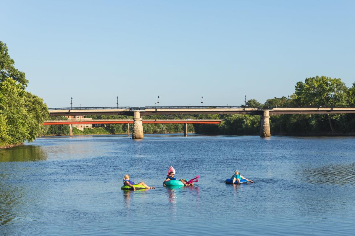 Eau Claire Guide for Students Visit Eau Claire