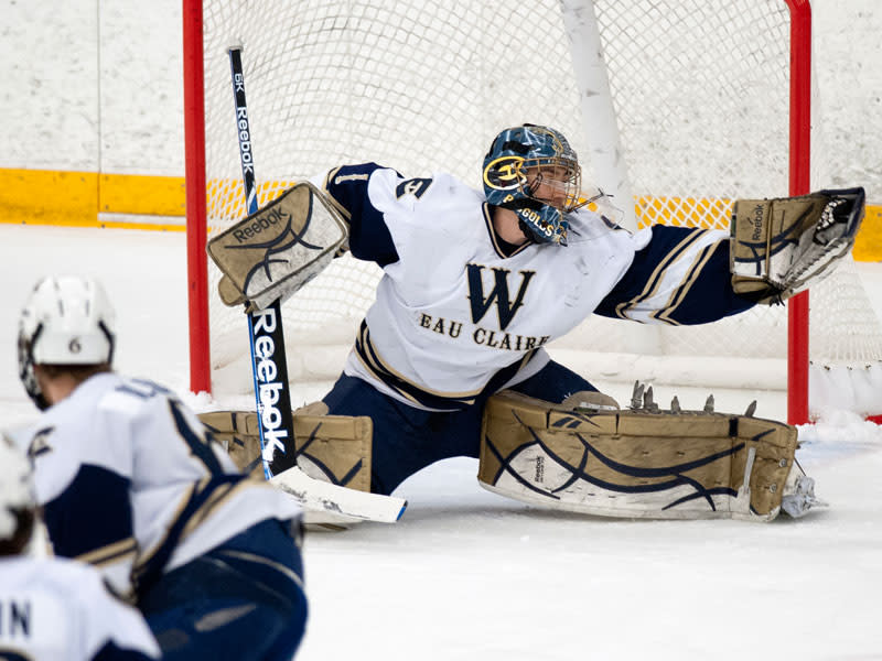Uw Eau Claire Athletics Learn More About Blugold Sports