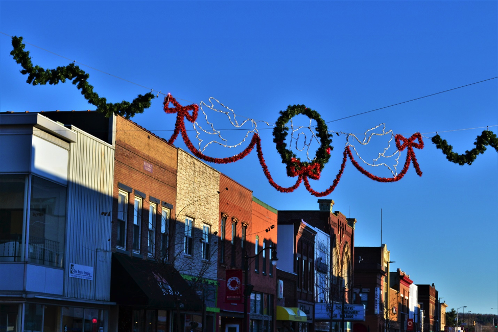25 Days of Holiday Cheer Eau Claire, Wisconsin