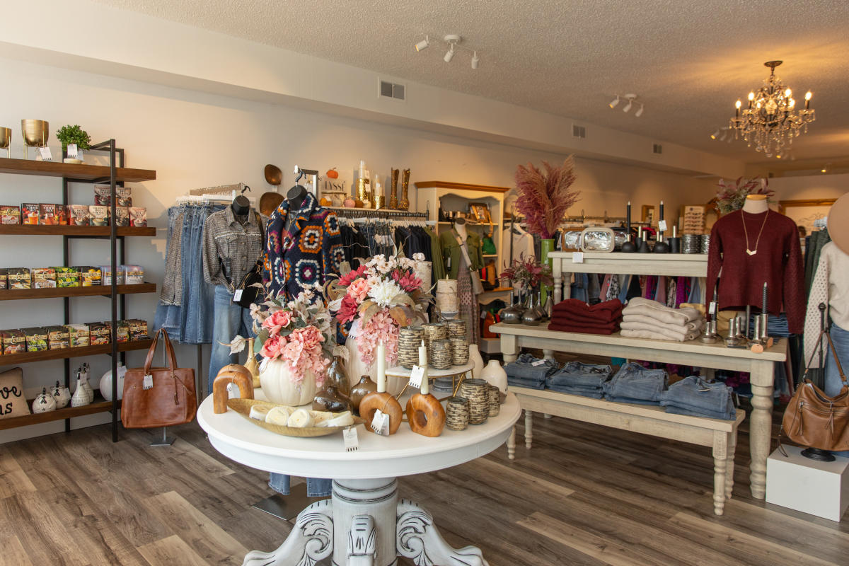 Best Places to Shop for Fall Fashion in Eau Claire Trendy & Local