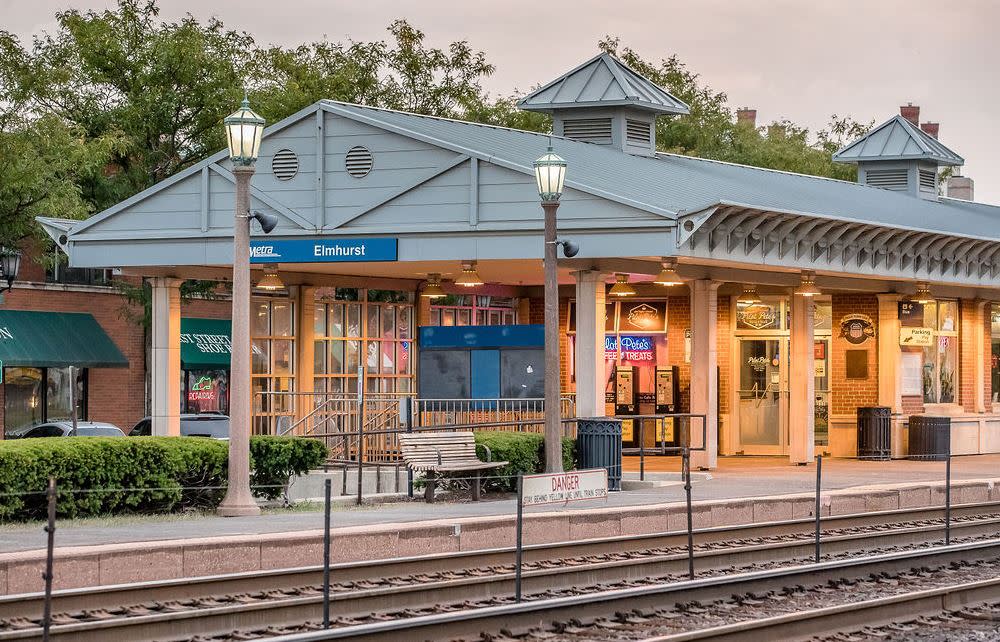 Why Choose Elmhurst?