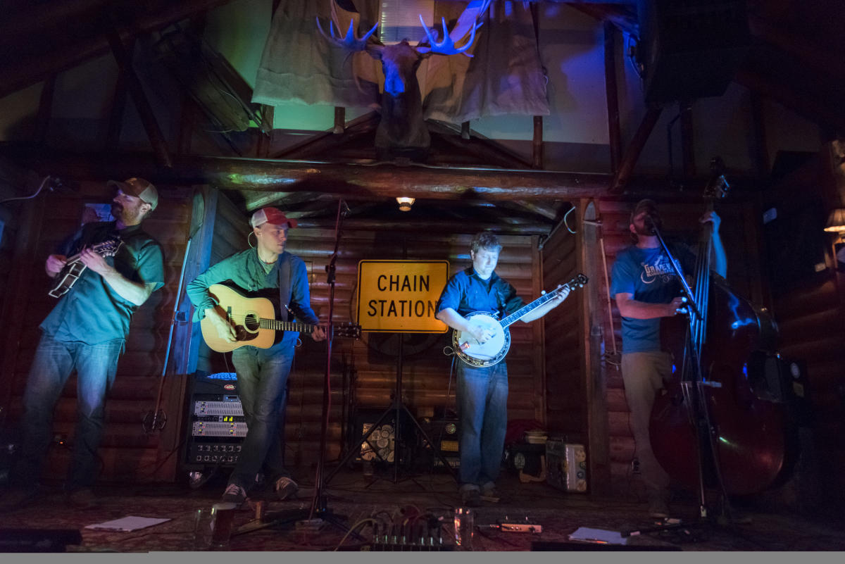 Estes Park Nightlife Live Music, Bars & Entertainment