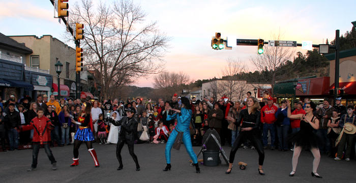 Halloween in Estes Park | Freakey Fun for the Whole Family