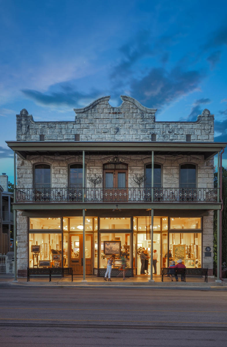 Tour Art Galleries in Fredericksburg, TX Paintings & Sculptures