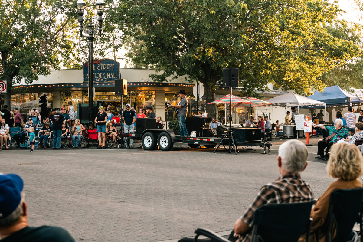 What Events Are Happening in Fresno County: Farmers Markets Festivals