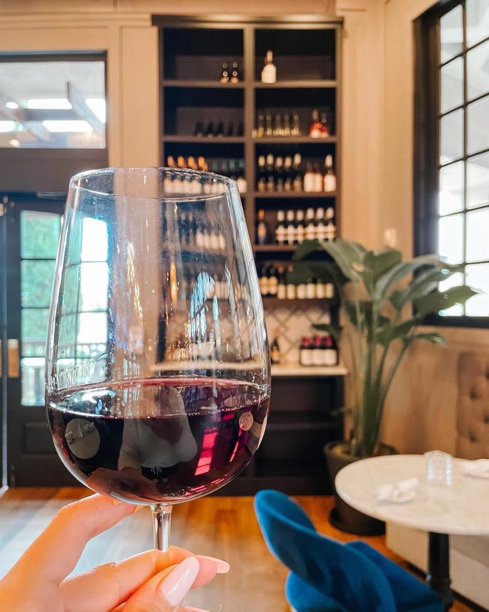 6 Wine Bars & Restaurants to Enjoy in Frisco