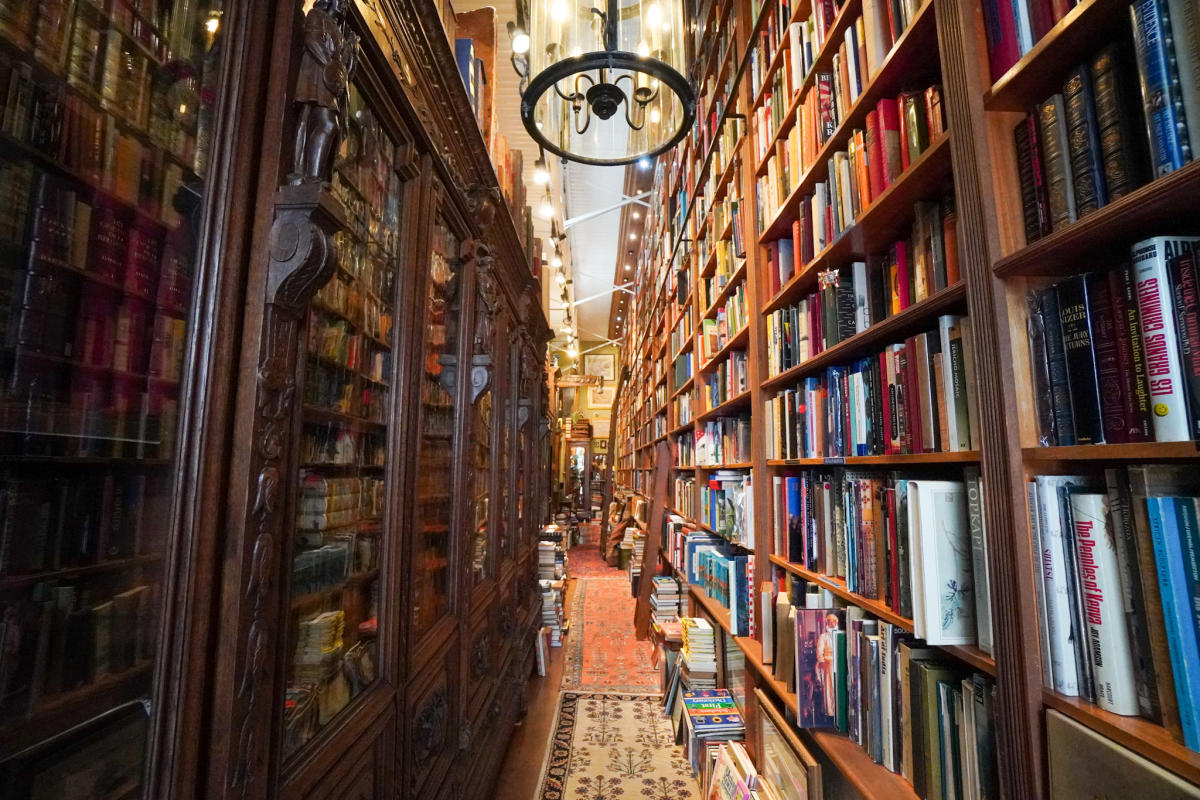 The Best Bookstores in Greater Fort Lauderdale Shopping