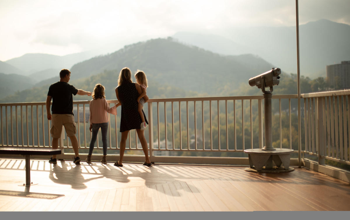 Gatlinburg Family Fun Itinerary | The Smoky Mountains Are Calling