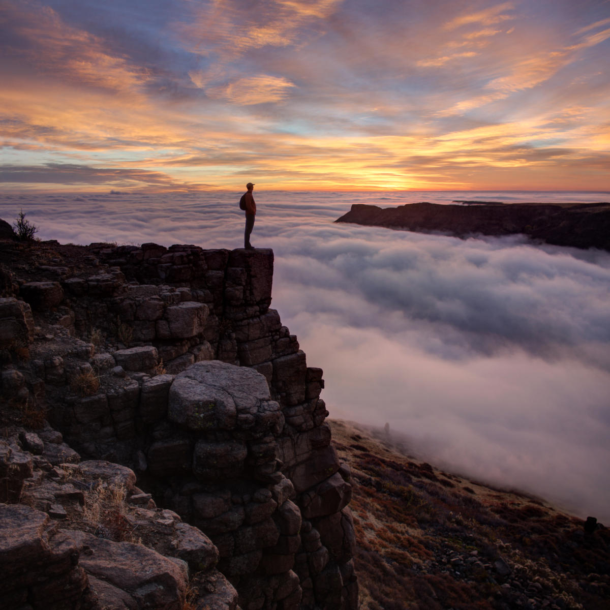 Top 5 Golden Winter Hikes Burn Calories Entertain Visiting