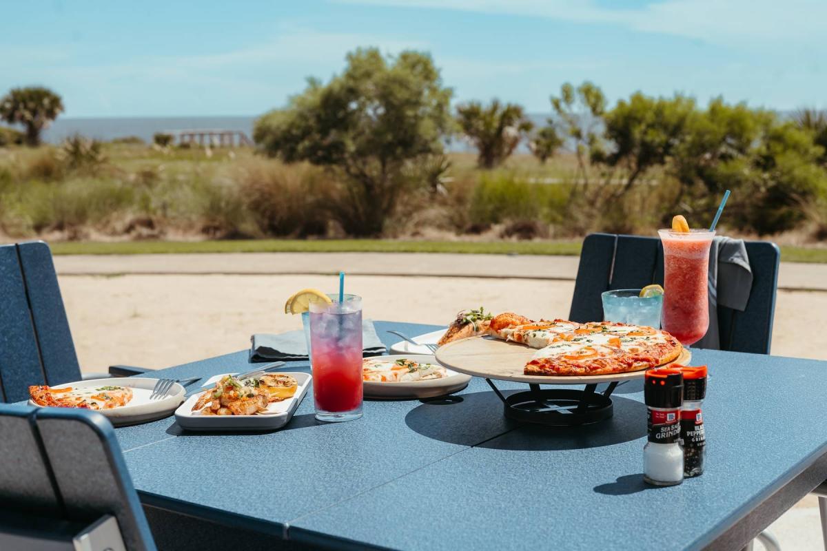 Accessible Dining in the Golden Isles | Wheelchair-Friendly Restaurants
