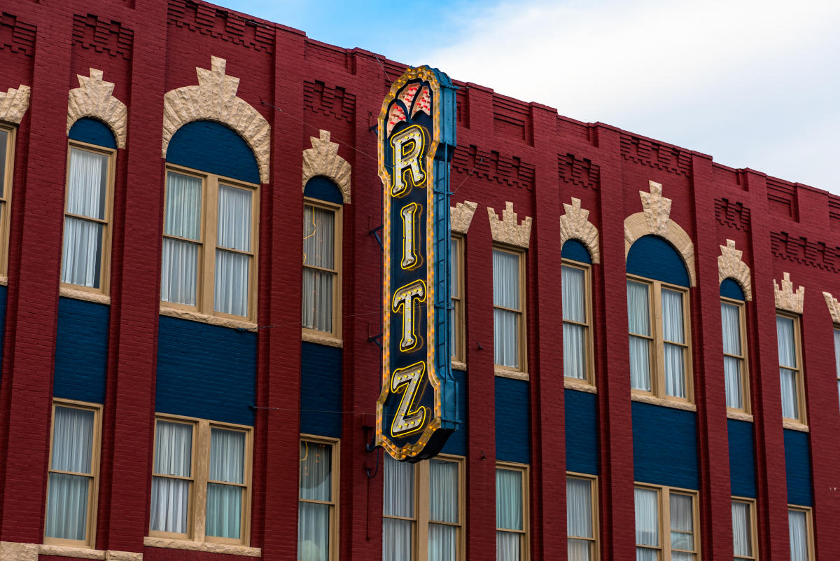6 Ways To Have Fun Indoors In The Golden Isles
