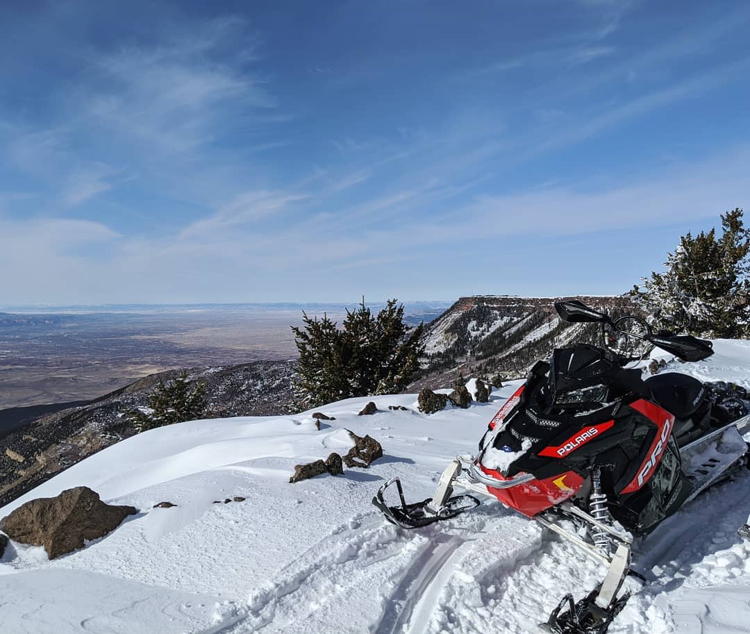 Guide to Snowmobiling in Grand Junction, Colorado
