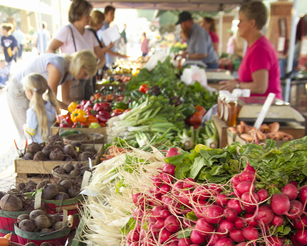 Grand Rapids Farmers Markets Find Farmers Markets in West Michigan