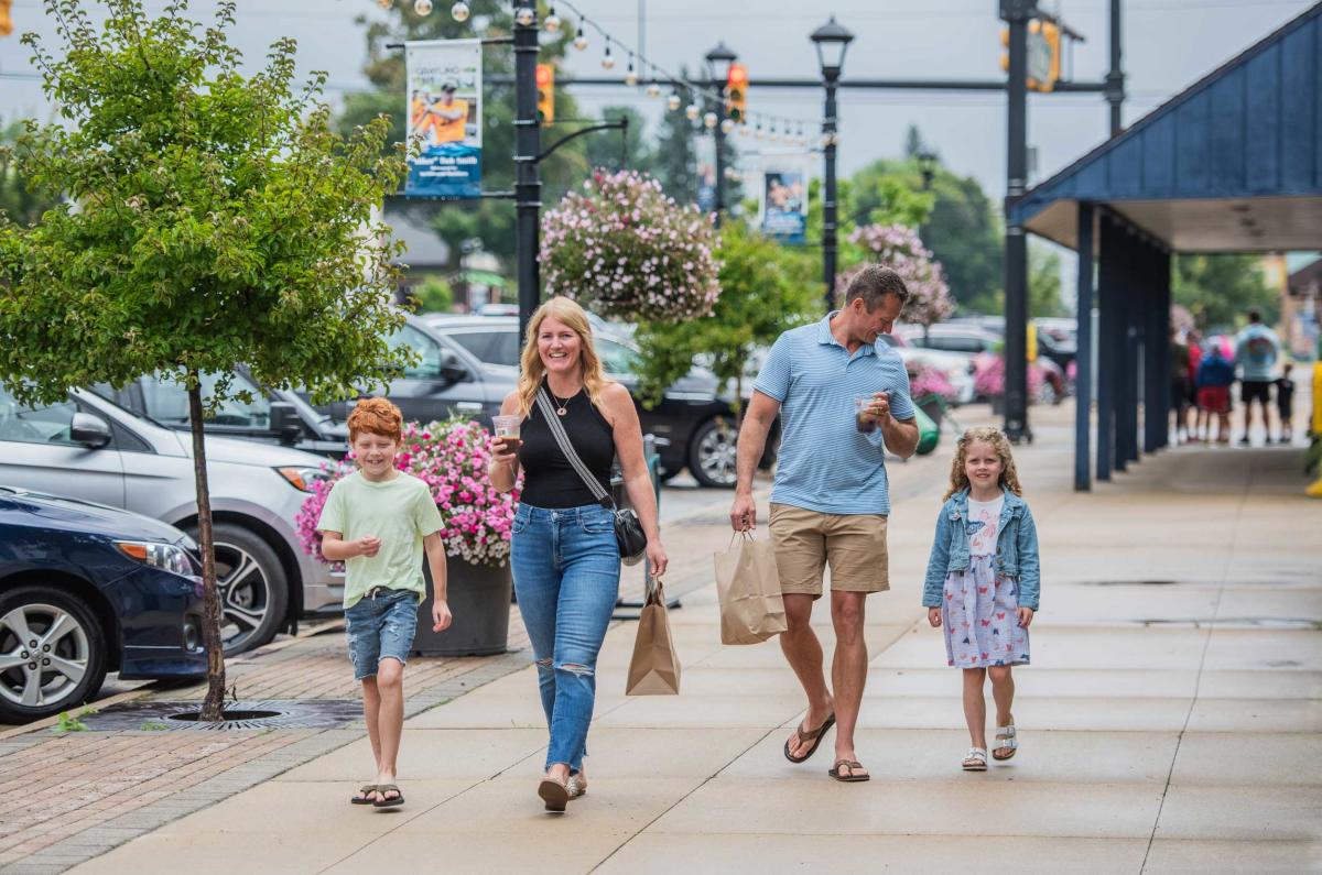 Shopping in Grayling MI Grayling Visitor's Bureau