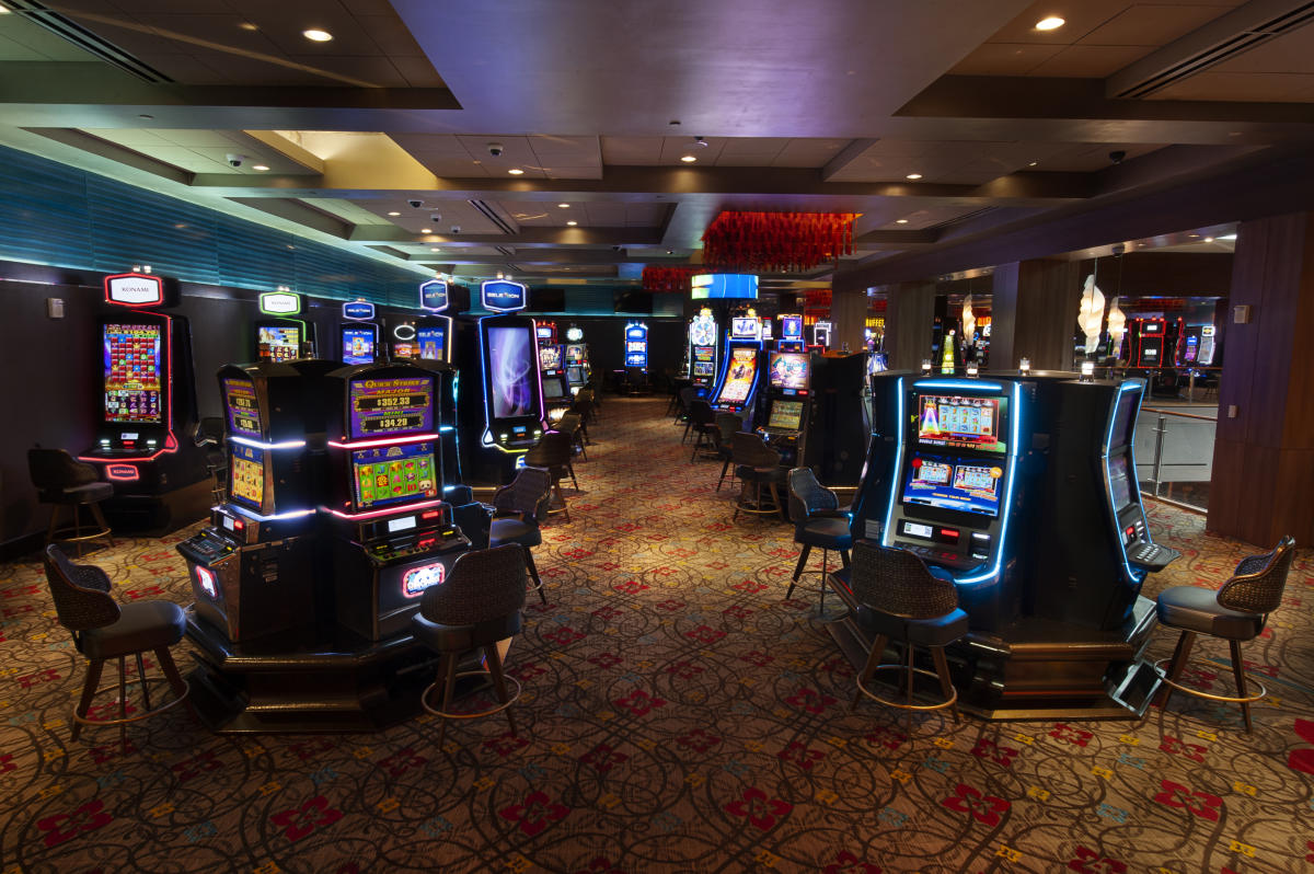 history of gambling casinos in biloxi