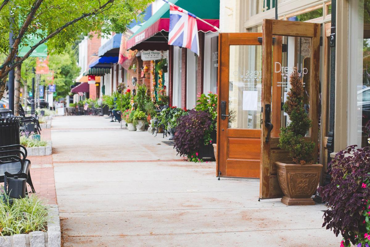 Explore Gwinnett The Guide to Gwinnett s Downtowns