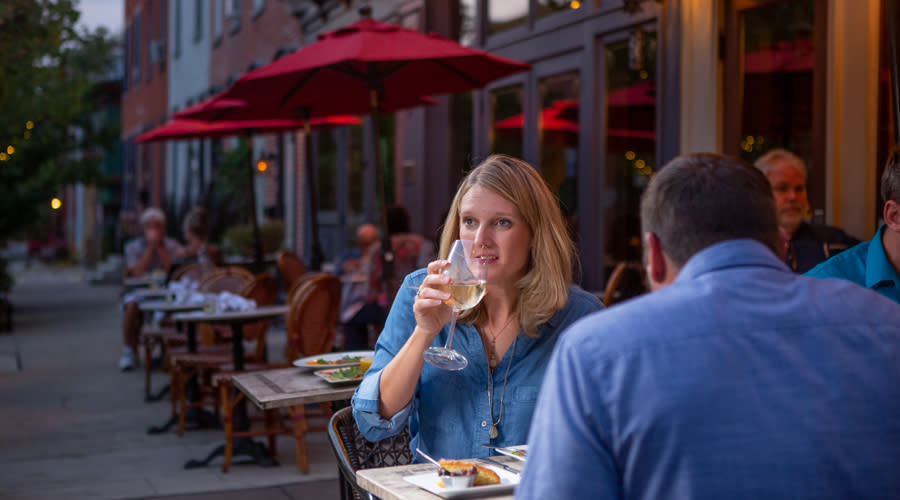 Nightlife in downtown Harrisburg