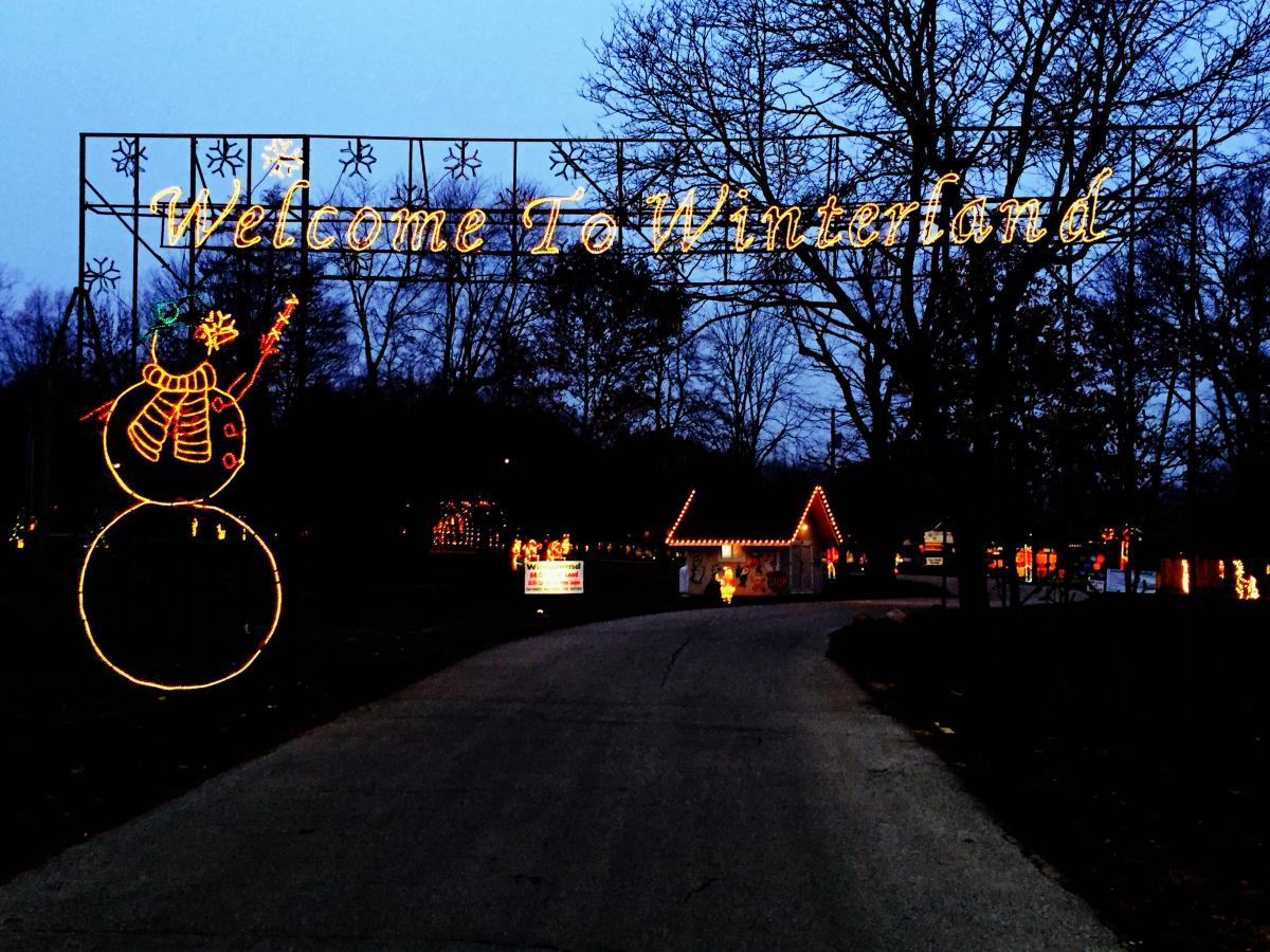 Light Displays Close To Hendricks County, IN Holiday Events