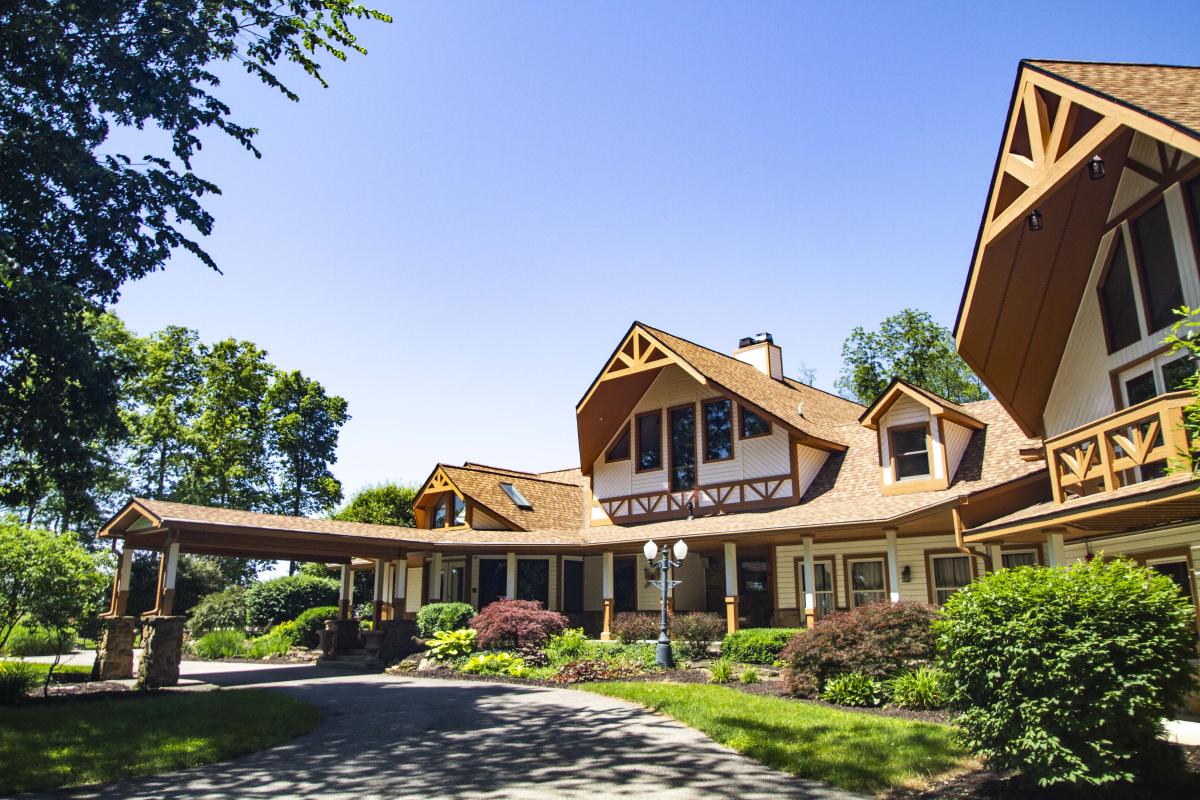 A Photo Tour of the Lizton Lodge in Hendricks County Indiana