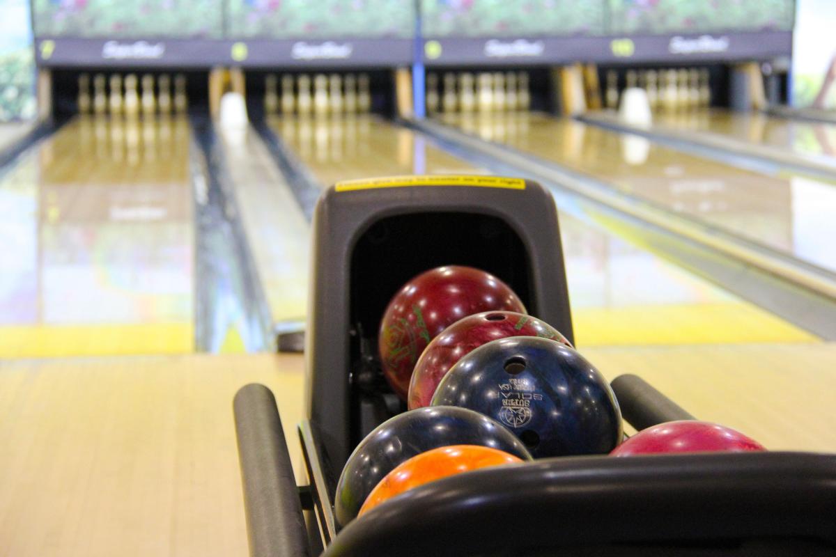 Bowling Alleys in Hendricks County, Indiana