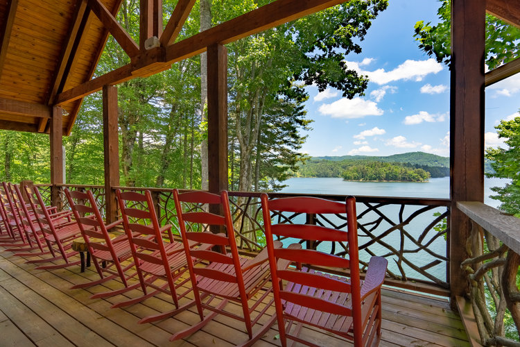 free booking program for summer cabin rental