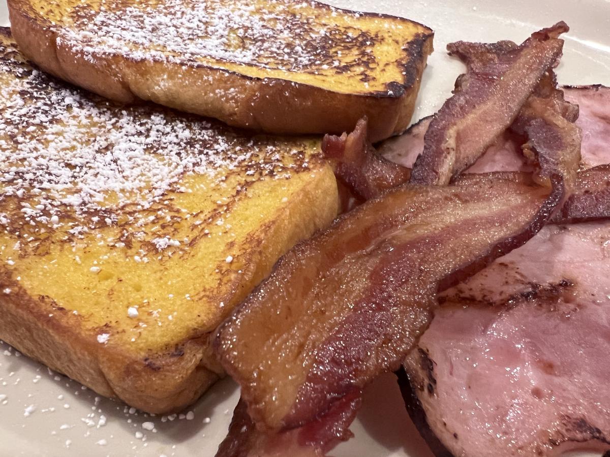 City Café Diner in Huntsville, AL Breakfast & Burgers