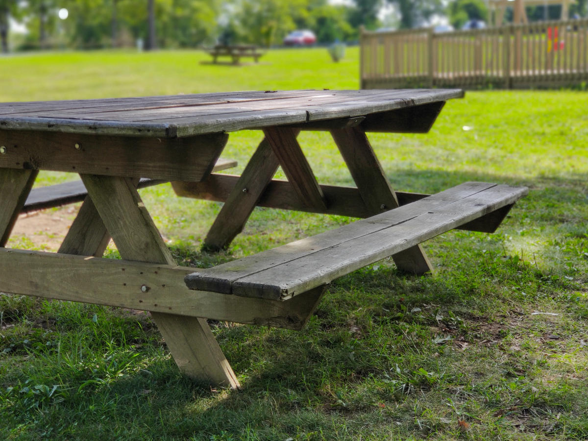 PARK OUTDOOR Table