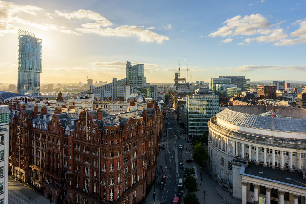 Invest in Manchester | North West moves up FDI rankings with strong growth in 2022