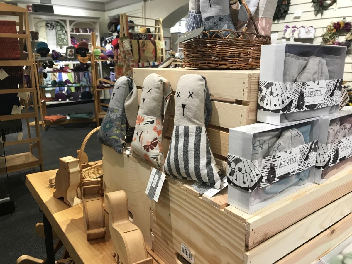 locally-made-in-ithaca-ny-local-gifts-boutique-shopping