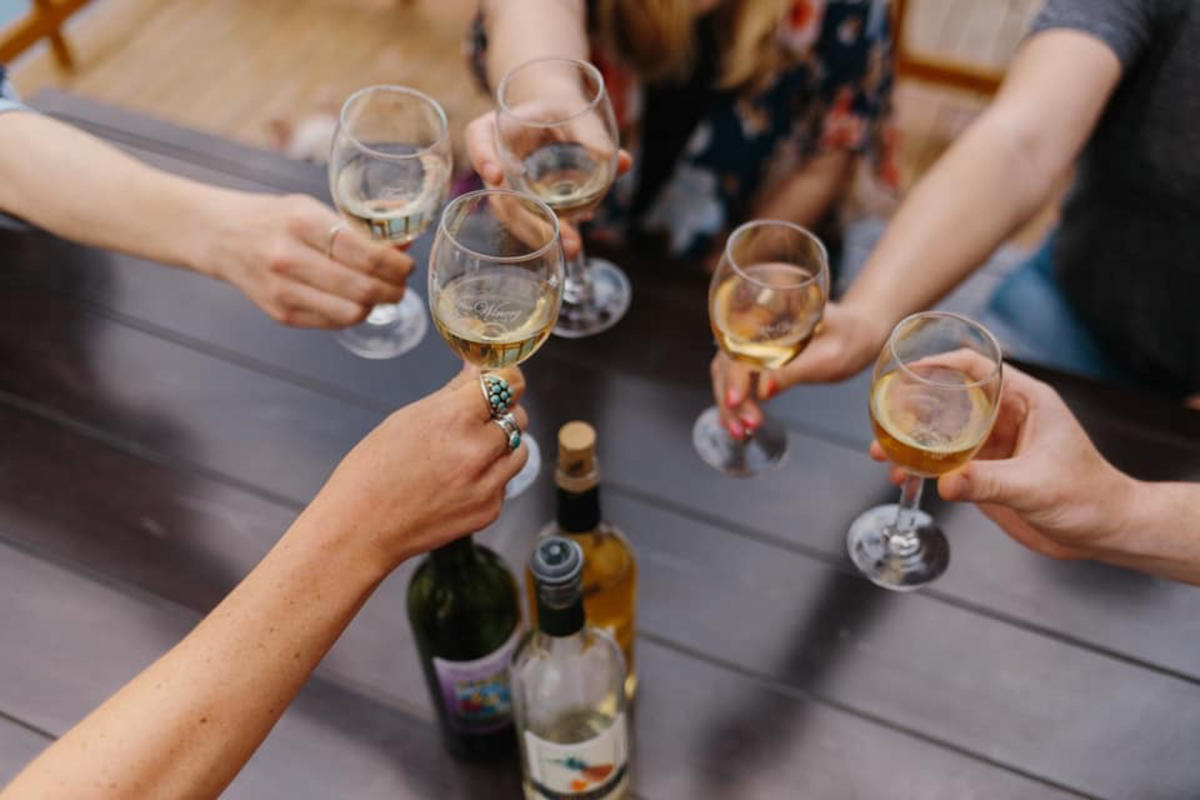 Explore The Great Wineries & Wine Bars Of Kalamazoo Discover Kalamazoo