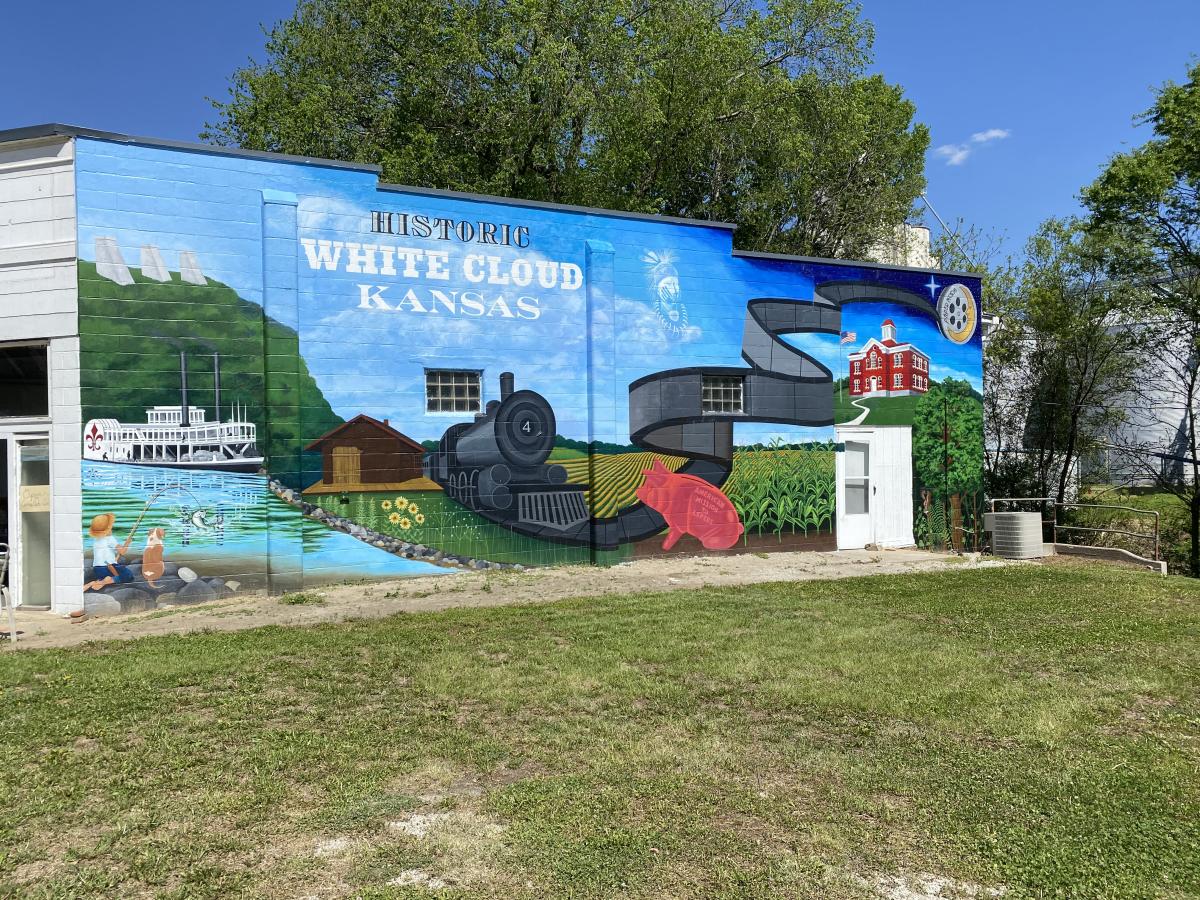 White Cloud Travel KS