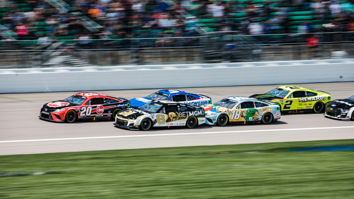 Kansas Auto Racing Events | Thrilling Motorsports Races